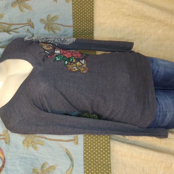 Twenty-one long sleeve top - Picture 4 of 9